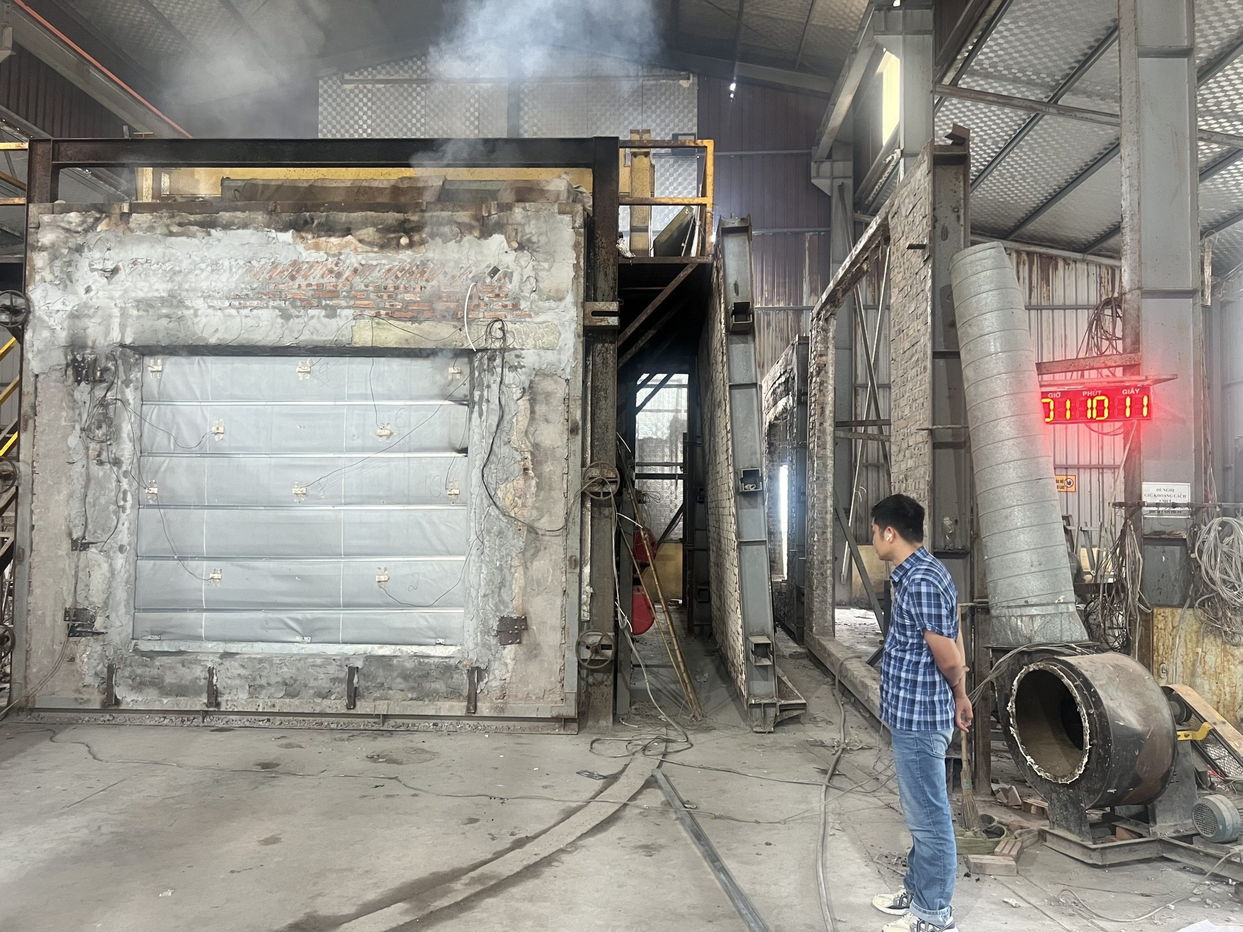 Đốt thử nghiệm cửa rèm ngăn cháy theo tiêu chuẩn EI